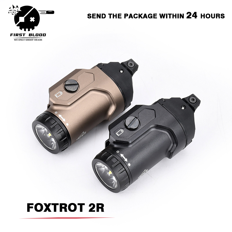 Outdoor Lighting Beacon - Torcia tattica FOXTROT2R universale da 700