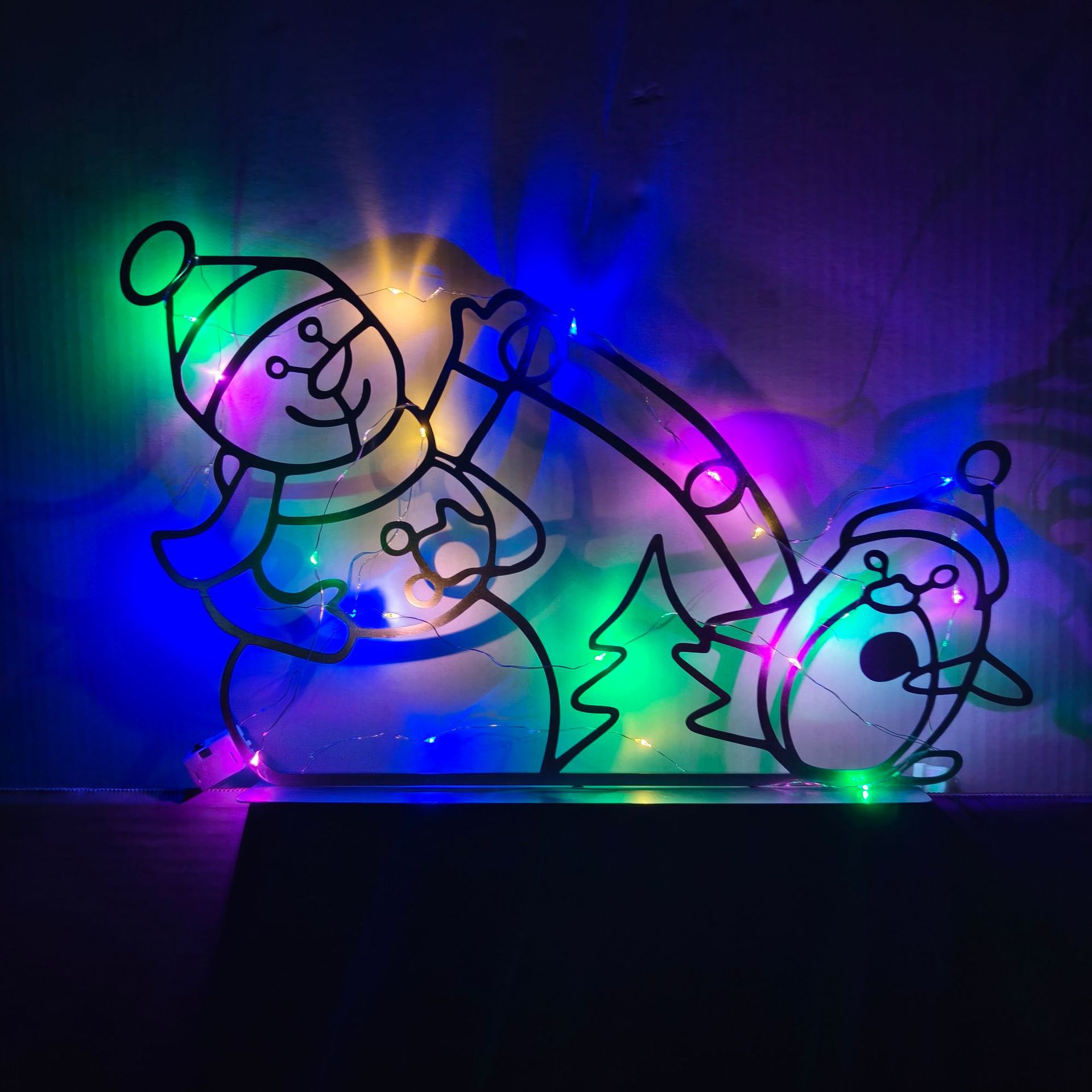 Palla di neve animata Luce LED - Xmas Outdoor Lighting Decorations recensione e prezzo