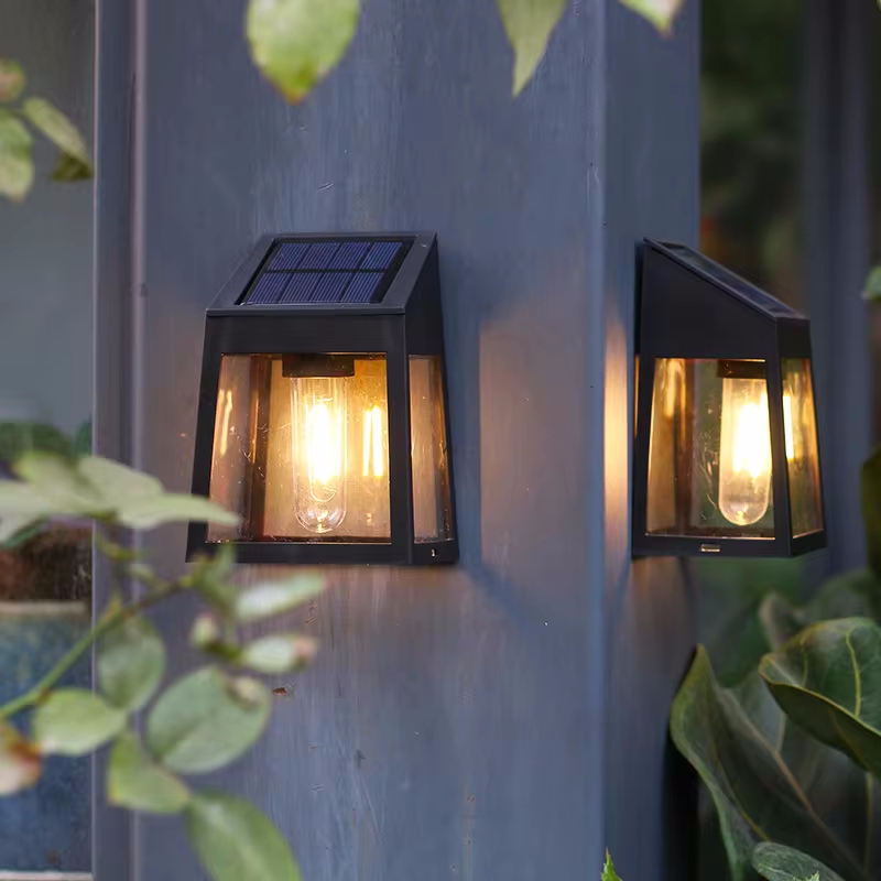 Lampada da parete solare per e - Halo Outdoor Lighting recensione e prezzo