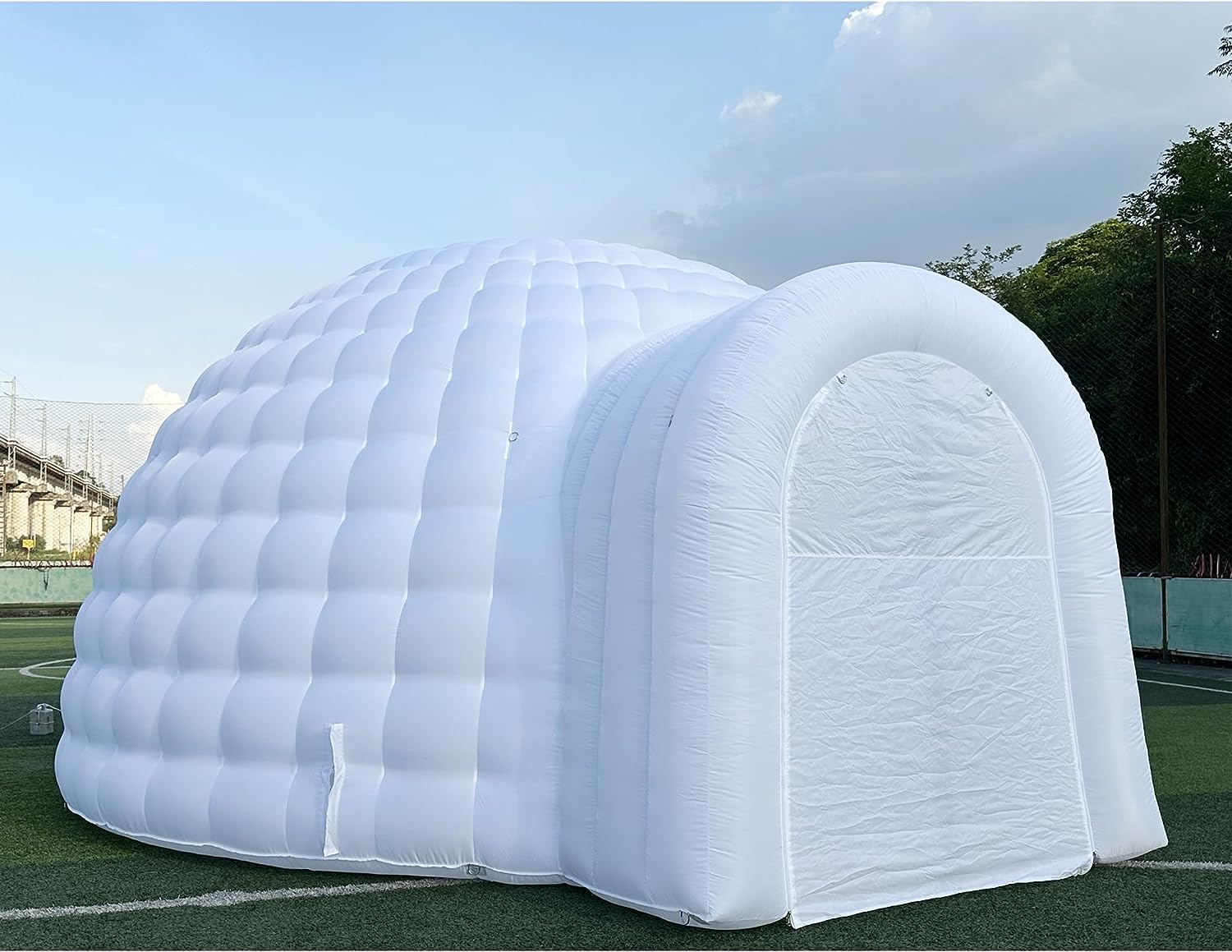 Tenda Gonfiabile Gigante da Es - Outdoor Lighting Rental recensione e prezzo