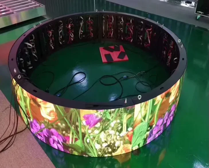 Display LED Flessibile Curvo 4 - Outdoor Lighting Rental recensione e prezzo