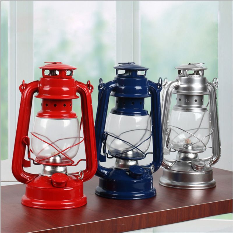 Lampada da campeggio retrò da  - Outdoor Lighting Mediterranean Style recensione e prezzo