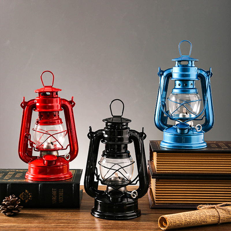 Lampada da campeggio retrò da  - Outdoor Lighting Mediterranean Style recensione e prezzo